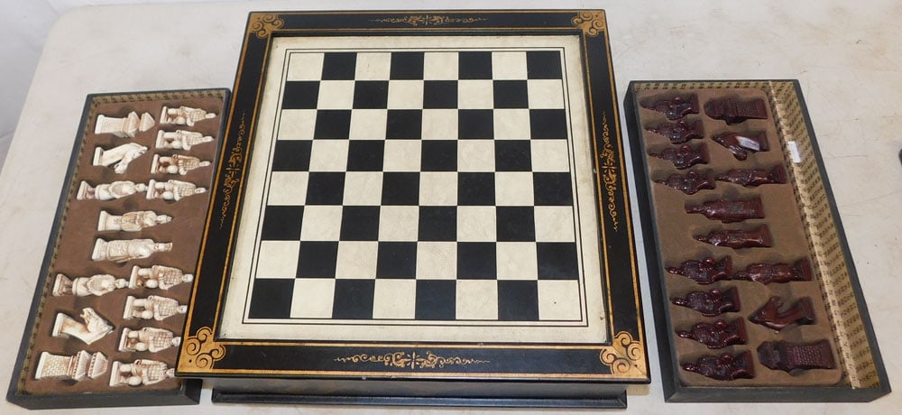 Two Painted Oriental Game Boxes - 4