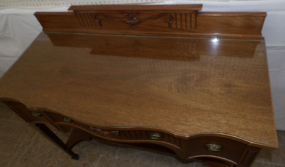 Mahogany Serpentine Front Server - 2