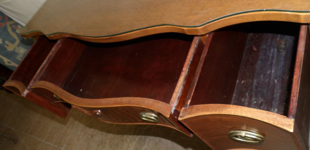 Mahogany Serpentine Front Server - 5