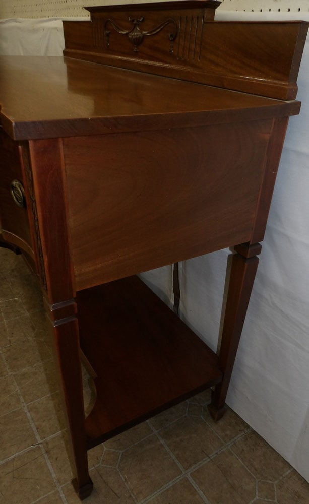 Mahogany Serpentine Front Server - 7