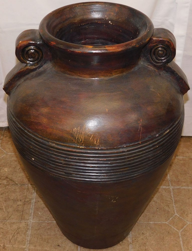 Large Pottery Vase: Large Pottery Vase . 25 1/2" H 17" Dia. ALL DESCRIPTIONS AND ANY CONDITION STATEMENT GIVEN BY LANGSTON AUCTION GALLERY ARE STRICTLY OPINIONS AND LANGSTON'S SHALL HAVE NO RESPONSIBILITY FOR ERRORS OR O