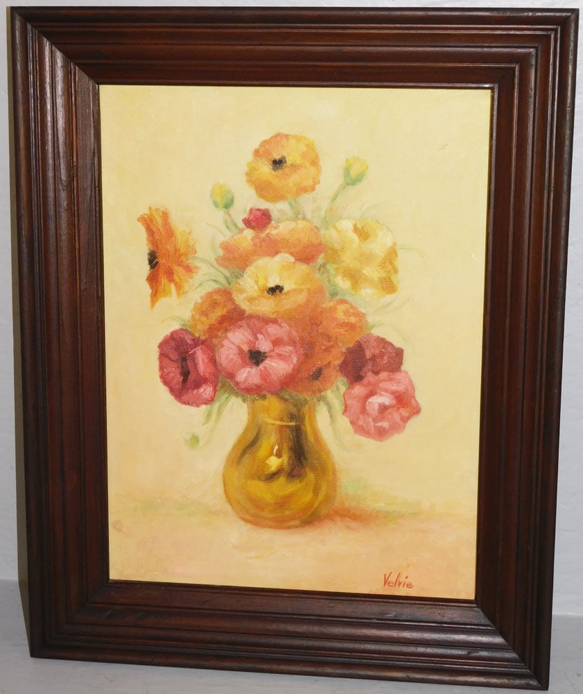 Framed Oil on Board Floral Still Life Artist Signed: Framed Oil on Board Floral Still Life Artist Signed. 20" x 16" ALL DESCRIPTIONS AND ANY CONDITION STATEMENT GIVEN BY LANGSTON AUCTION GALLERY ARE STRICTLY OPINIONS AND LANGSTON'S SHALL HAVE NO