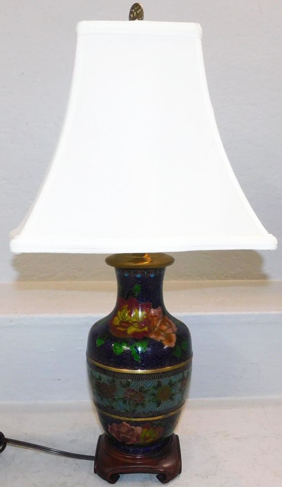 Chinese Plique-A-Jour & Cloisonne Vase Made Into Lamp: Chinese Plique-A-Jour & Cloisonne Vase Made Into Lamp. 22" H 14 1/2" Dia. ALL DESCRIPTIONS AND ANY CONDITION STATEMENT GIVEN BY LANGSTON AUCTION GALLERY ARE STRICTLY OPINIONS AND LANGSTON'S SHALL HAVE
