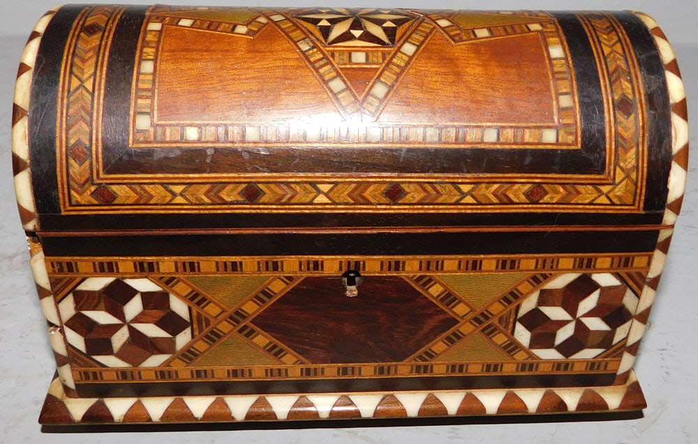 Inlaid Wood & Bone Anglo Indian Dome Top Box: Inlaid Wood & Bone Anglo Indian Dome Top Box . 4 1/2" H 6 3/4" W 3 1/2" D ALL DESCRIPTIONS AND ANY CONDITION STATEMENT GIVEN BY LANGSTON AUCTION GALLERY ARE STRICTLY OPINIONS AND LANGSTON'S SHALL HAVE
