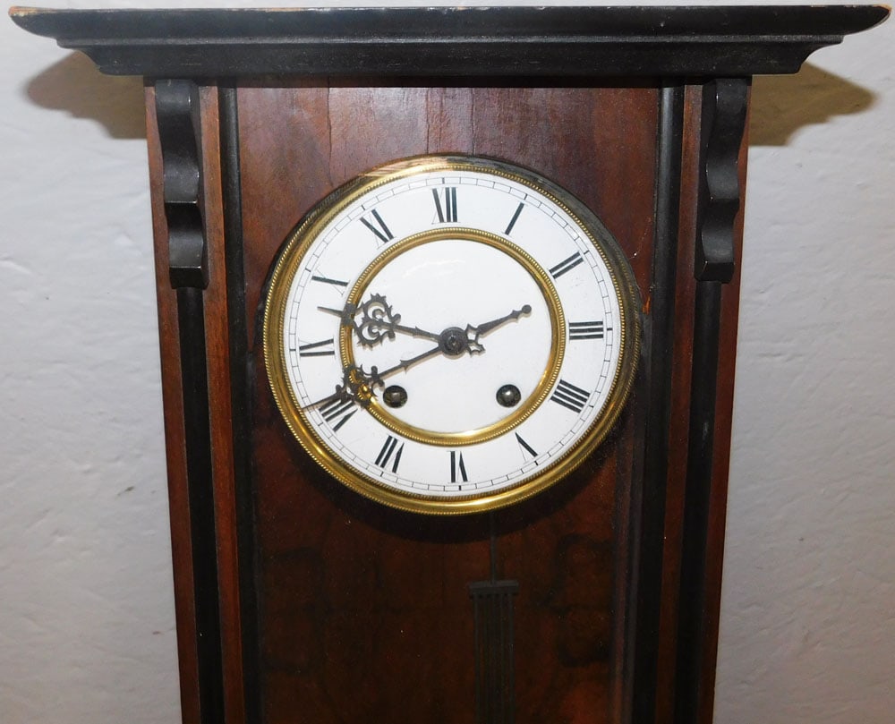 Antique Walnut Vienna Regulator - 2