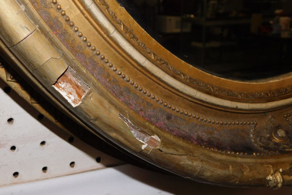 Antique Oval Gilded Shadowbox Frame Mirror - 3