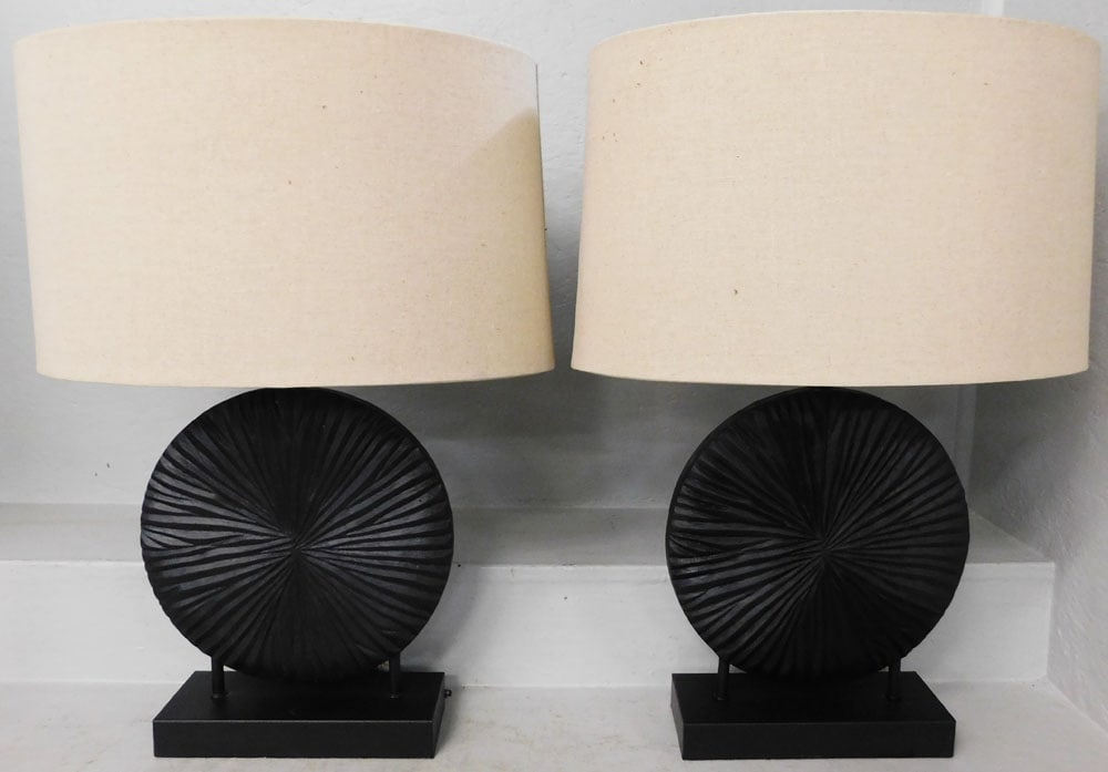Pair of Modern Painted Resin & Metal Base Lamps: Pair of Modern Painted Resin & Metal Base Lamps. 28" H 19" W 11 1/2" D ALL DESCRIPTIONS AND ANY CONDITION STATEMENT GIVEN BY LANGSTON AUCTION GALLERY ARE STRICTLY OPINIONS AND LANGSTON'S SHALL HAVE NO