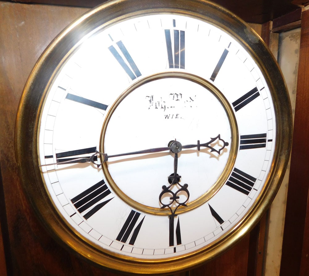 Antique Walnut Vienna Regulator - 3