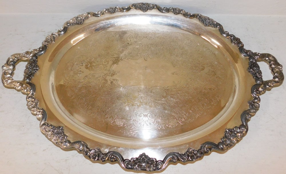 Oval Silverplated Serving Tray (1 of 10)