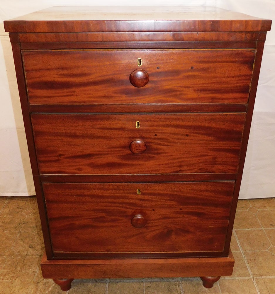 19th Century Mahogany Three Drawer Chest: 19th Century Mahogany Three Drawer Chest . 40" H 26 3/4" W 23 3/4" D ALL DESCRIPTIONS AND ANY CONDITION STATEMENT GIVEN BY LANGSTON AUCTION GALLERY ARE STRICTLY OPINIONS AND LANGSTON'S SHALL HAVE NO