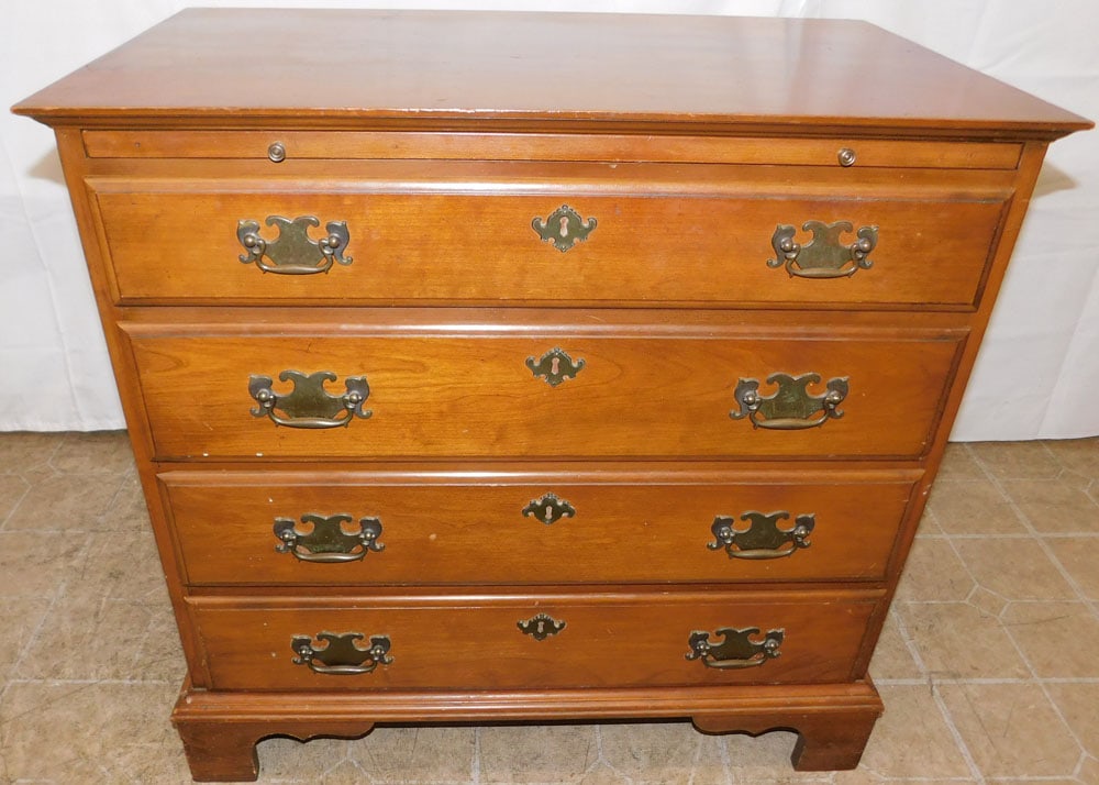 Cherry Four Drawer Chest with Pull Out Slide by Pennsylvania House (1 of 6)