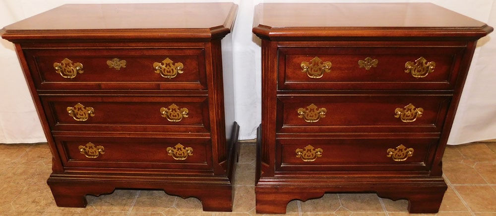 Pair of Cherry Three Drawer Night Stands: Pair of Cherry Three Drawer Night Stands . 25 1/2" H 26" W 16" D ALL DESCRIPTIONS AND ANY CONDITION STATEMENT GIVEN BY LANGSTON AUCTION GALLERY ARE STRICTLY OPINIONS AND LANGSTON'S SHALL HAVE NO RESPO