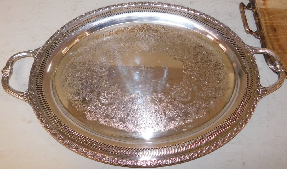 Two Silverplated Serving Trays - 5