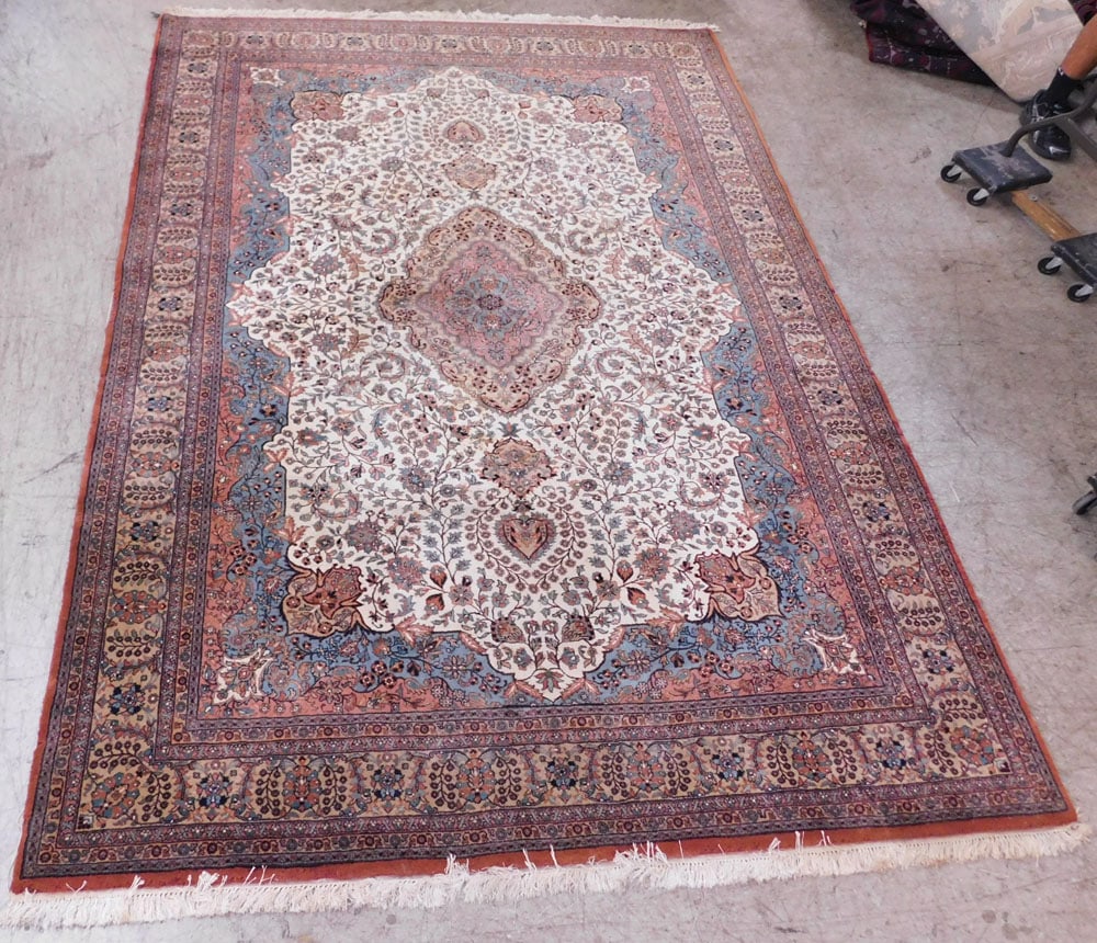 6' 7" x 10' 5" Hand Made Oriental Rug: 6' 7" x 10' 5" Hand Made Oriental Rug. ALL DESCRIPTIONS AND ANY CONDITION STATEMENT GIVEN BY LANGSTON AUCTION GALLERY ARE STRICTLY OPINIONS AND LANGSTON'S SHALL HAVE NO RESPONSIBILITY FOR ERRORS OR OM