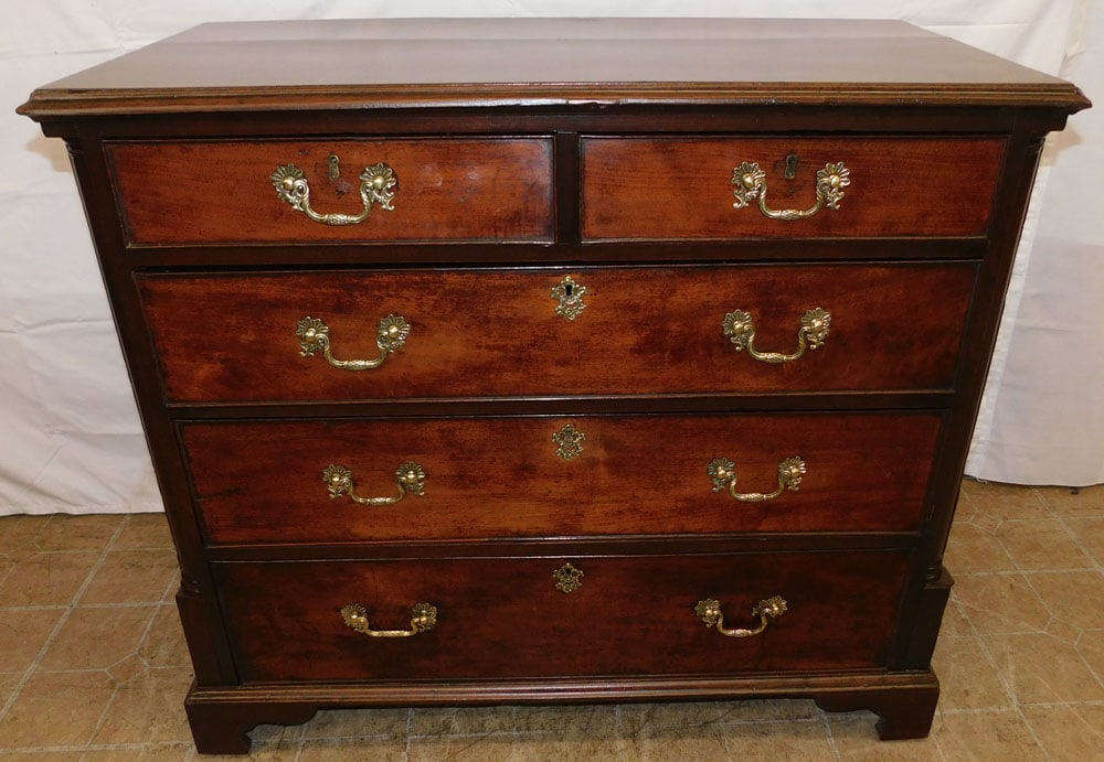 19th Century Mahogany Two Over Three Drawer Chest: 19th Century Mahogany Two Over Three Drawer Chest . 35 1/2" H 40 1/2" W 20 1/2" D ALL DESCRIPTIONS AND ANY CONDITION STATEMENT GIVEN BY LANGSTON AUCTION GALLERY ARE STRICTLY OPINIONS AND LANGSTON'S SH