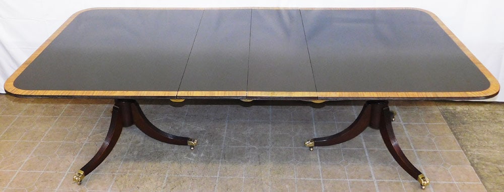 Antique Mahogany Satin Wood Banded Top Dining Table with Two Leaves (1 of 8)