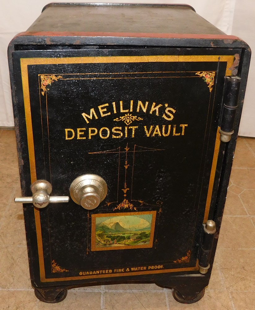 Antique Painted Iron Fire Proof Safe by Metlink, Toledo Ohio, No Combination (1 of 7)