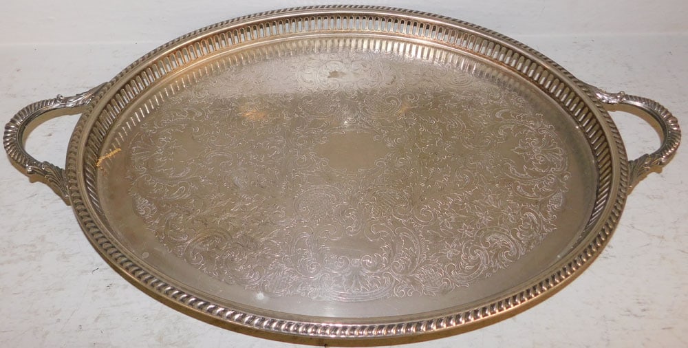 Two Silverplated Serving Trays - 3