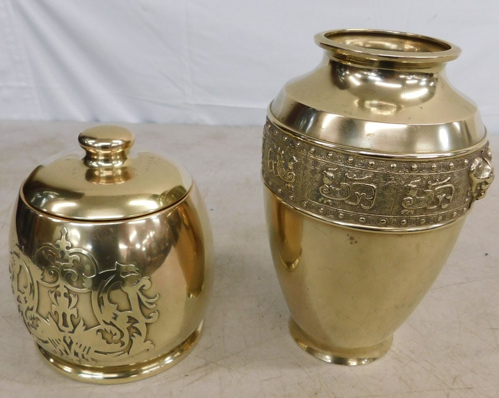 Brass Oriental Vase & Brass Tobacco Jar: Brass Oriental Vase & Brass Tobacco Jar . 8 1/4" H 5" Dia. ALL DESCRIPTIONS AND ANY CONDITION STATEMENT GIVEN BY LANGSTON AUCTION GALLERY ARE STRICTLY OPINIONS AND LANGSTON'S SHALL HAVE NO RESPONSIBIL