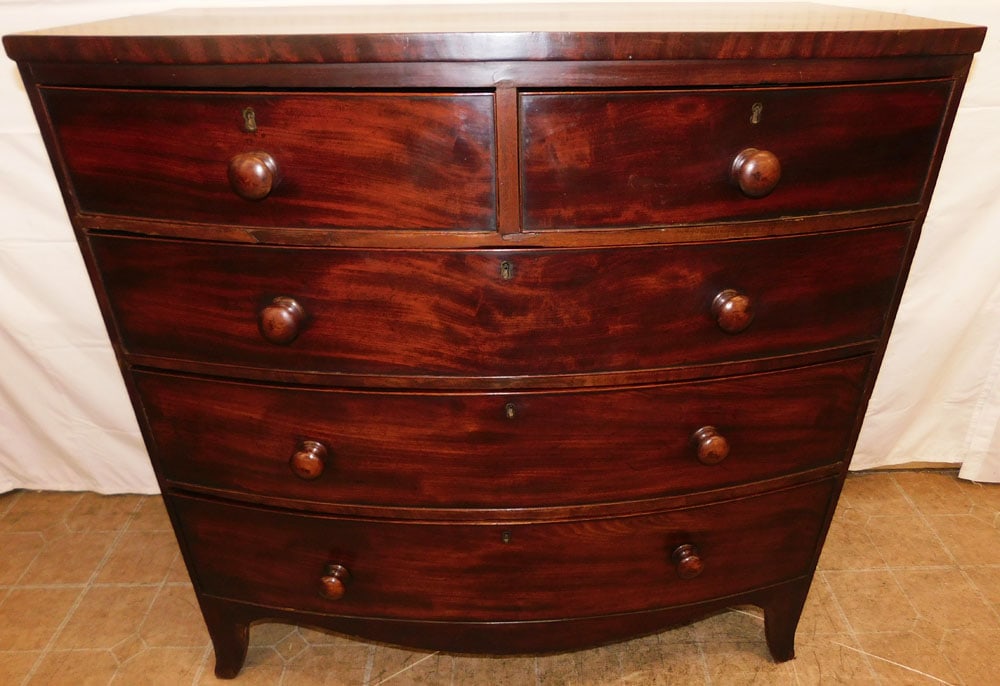 19th Century Bow Front Mahogany Two Over Three Drawer Chest: 19th Century Bow Front Mahogany Two Over Three Drawer Chest . 41 3/4" H 41 1/2" W 21" D ALL DESCRIPTIONS AND ANY CONDITION STATEMENT GIVEN BY LANGSTON AUCTION GALLERY ARE STRICTLY OPINIONS AND LANGSTO