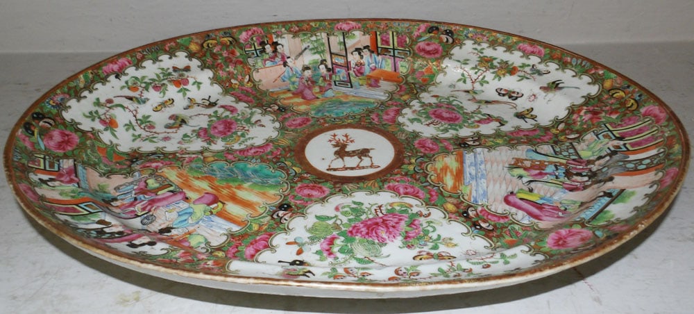19th Century Oval Rose Medallion Platter: 19th Century Oval Rose Medallion Platter. 18 1/2" x 14 3/4" ALL DESCRIPTIONS AND ANY CONDITION STATEMENT GIVEN BY LANGSTON AUCTION GALLERY ARE STRICTLY OPINIONS AND LANGSTON'S SHALL HAVE NO