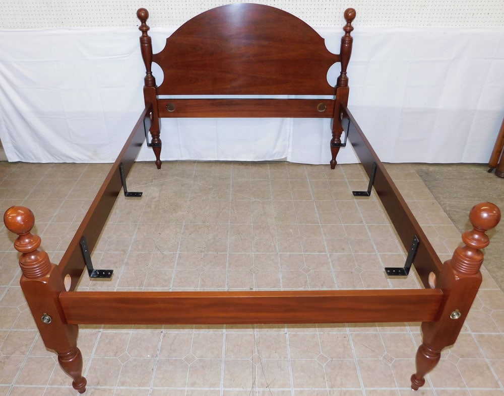 Mahogany Cannonball Full Size Bed with Rails: Mahogany Cannonball Full Size Bed with Rails . 47 3/4" H 59" W ALL DESCRIPTIONS AND ANY CONDITION STATEMENT GIVEN BY LANGSTON AUCTION GALLERY ARE STRICTLY OPINIONS AND LANGSTON'S SHALL HAVE NO RESPONS