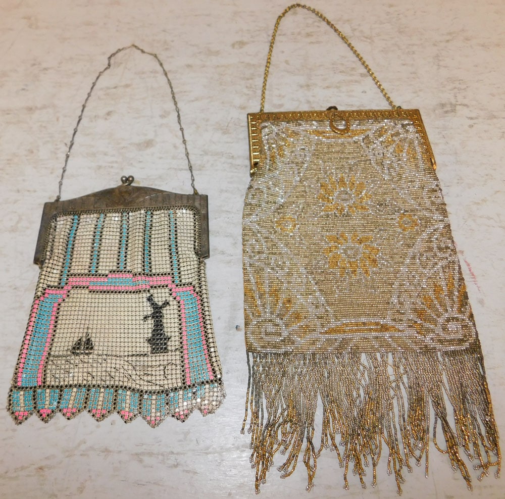 Two Mesh Ladies Purses: Two Mesh Ladies Purses . Up to 11" x 5 3/4" ALL DESCRIPTIONS AND ANY CONDITION STATEMENT GIVEN BY LANGSTON AUCTION GALLERY ARE STRICTLY OPINIONS AND LANGSTON'S SHALL HAVE NO RESPONSIBILITY FOR ERRORS