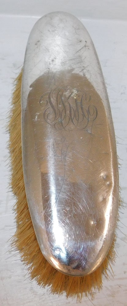 Sterling Handled Brush: Sterling Handled Brush. 7 1/4" L ALL DESCRIPTIONS AND ANY CONDITION STATEMENT GIVEN BY LANGSTON AUCTION GALLERY ARE STRICTLY OPINIONS AND LANGSTON'S SHALL HAVE NO RESPONSIBILITY FOR ERRORS OR OMISSION