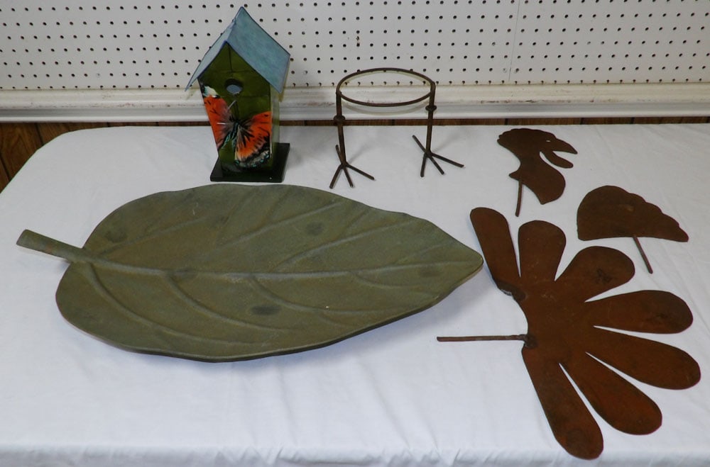 Lot of Metal Decorative Items: Lot of Metal Decorative Items . Up to 2 1/2" H 25" W "ALL DESCRIPTIONS AND ANY CONDITION STATEMENT GIVEN BY LANGSTON AUCTION GALLERY ARE STRICTLY OPINIONS AND LANGSTON'S SHALL HAVE NO RESPONSIBILITY