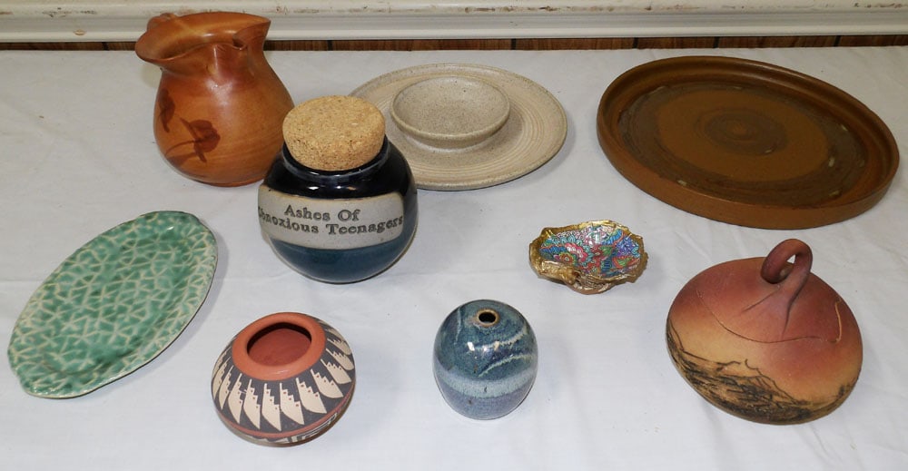 Lot of Pottery Items: Lot of Pottery Items . Up to 11 1/2" Dia. "ALL DESCRIPTIONS AND ANY CONDITION STATEMENT GIVEN BY LANGSTON AUCTION GALLERY ARE STRICTLY OPINIONS AND LANGSTON'S SHALL HAVE NO RESPONSIBILITY FOR ERRORS O