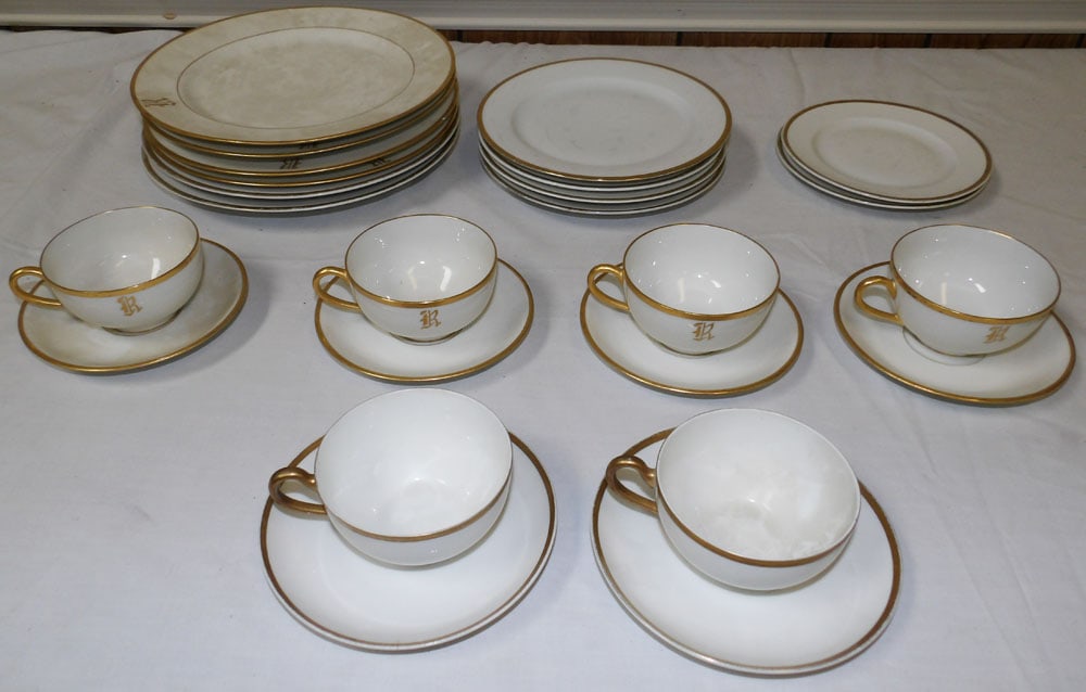 Lot of Gold Rim China (1 of 5)