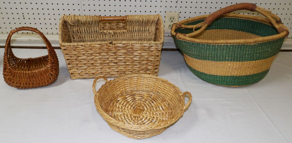 Lot of Baskets: Lot of Baskets . Up to 12 1/2" H 18 1/2" W "ALL DESCRIPTIONS AND ANY CONDITION STATEMENT GIVEN BY LANGSTON AUCTION GALLERY ARE STRICTLY OPINIONS AND LANGSTON'S SHALL HAVE NO RESPONSIBILITY FOR ERRORS 