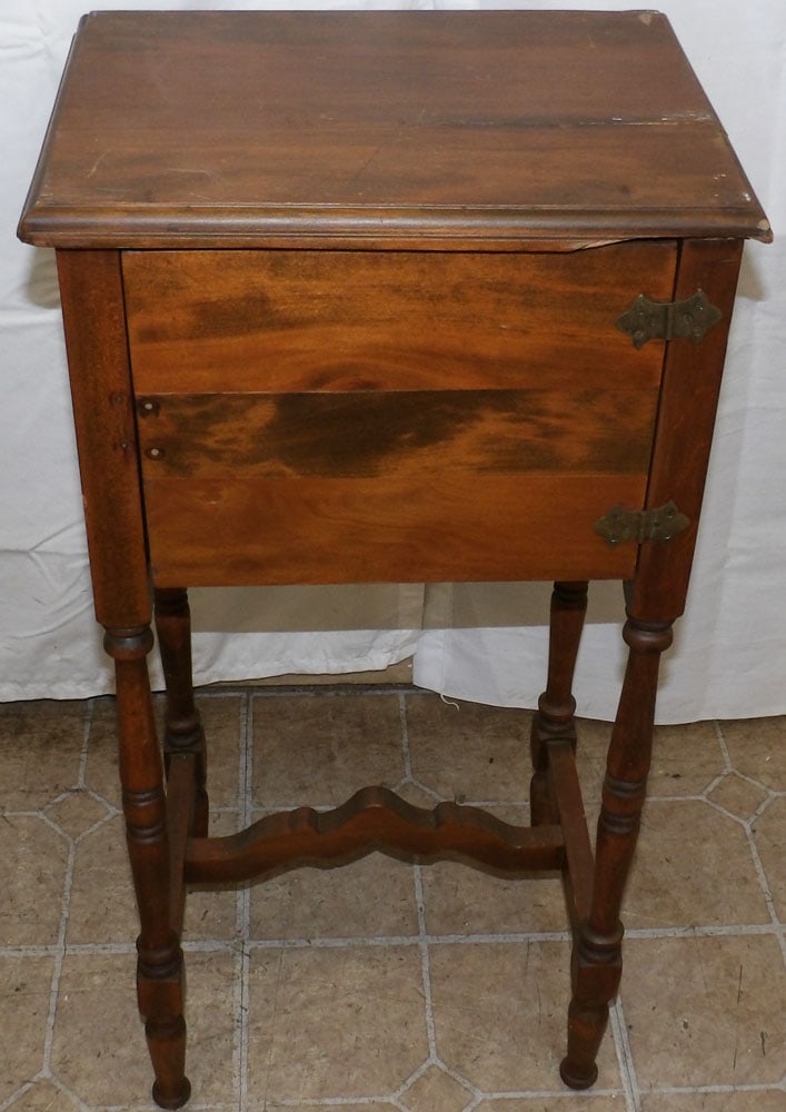 Antique Walnut Smoking Stand: Antique Walnut Smoking Stand . 30" H 14 1/2" W 11 1/4" D "ALL DESCRIPTIONS AND ANY CONDITION STATEMENT GIVEN BY LANGSTON AUCTION GALLERY ARE STRICTLY OPINIONS AND LANGSTON'S SHALL HAVE NO RESPONSIBILI