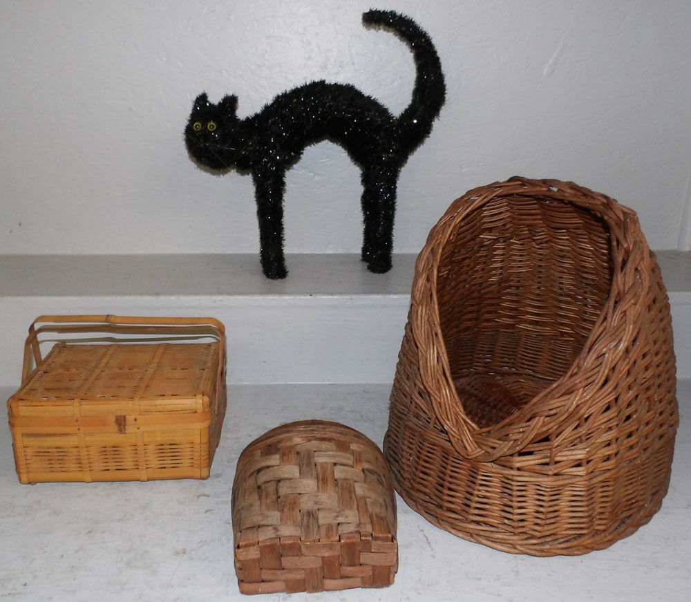 Two Baskets & Cat Statue: Two Baskets & Cat Statue. Up to 14 1/2" H 16" W 14" D "ALL DESCRIPTIONS AND ANY CONDITION STATEMENT GIVEN BY LANGSTON AUCTION GALLERY ARE STRICTLY OPINIONS AND LANGSTON'S SHALL HAVE NO RESPONSIBILITY