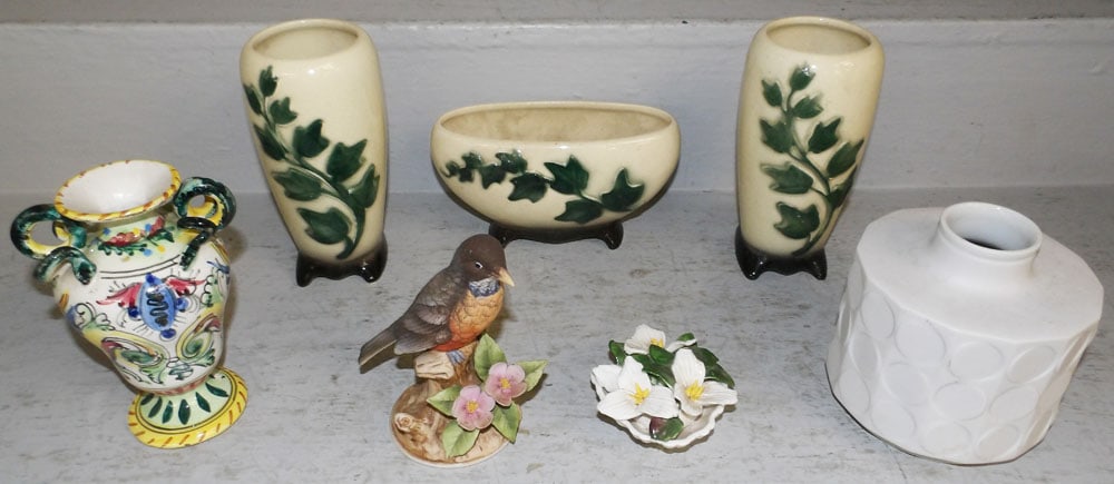 Lot of Painted Porcelain Items (1 of 7)