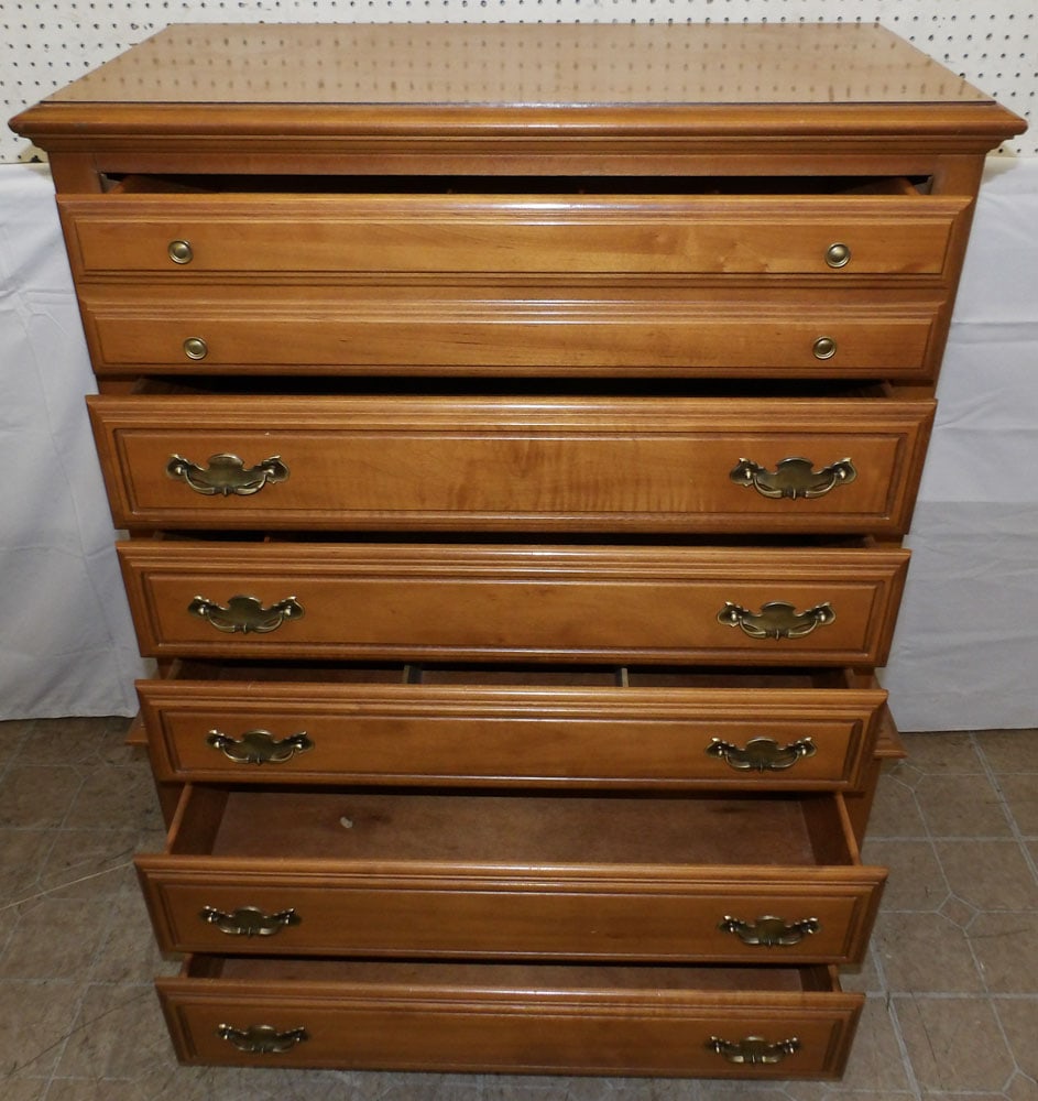 Maple Six Drawer Chest by American - 3