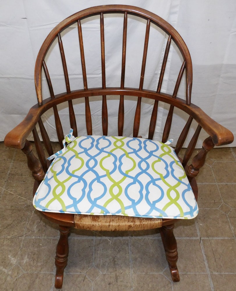 Maple & Rush Seat Rocker: Maple & Rush Seat Rocker . 33" H 24 1/2" W 30 1/2" D "ALL DESCRIPTIONS AND ANY CONDITION STATEMENT GIVEN BY LANGSTON AUCTION GALLERY ARE STRICTLY OPINIONS AND LANGSTON'S SHALL HAVE NO RESPONSIBILITY