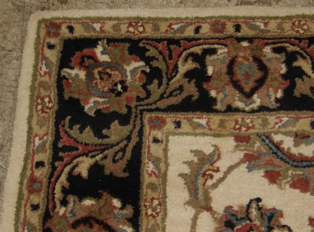 5' x 7' 8" Wool Rug - 3