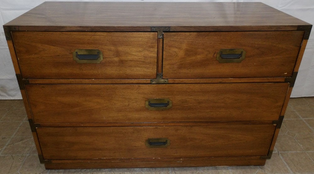 Mid Century Modern Campaign Style Two Over Two Chest: Mid Century Modern Campaign Style Two Over Two Chest. 29 1/4" H 44" W 18" D "ALL DESCRIPTIONS AND ANY CONDITION STATEMENT GIVEN BY LANGSTON AUCTION GALLERY ARE STRICTLY OPINIONS AND LANGSTON'S SHALL