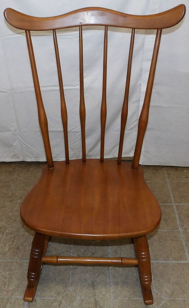 Maple Rocker (1 of 5)