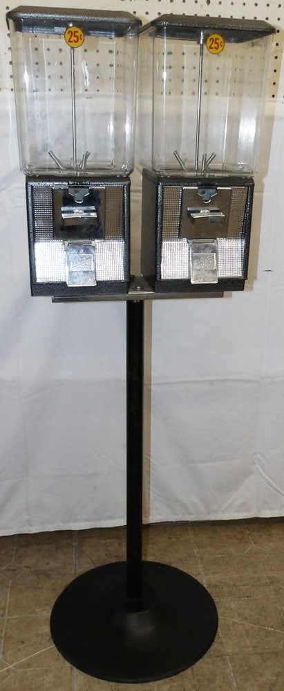 Northwestern Double Gum Ball Machine on Metal Stand (1 of 6)