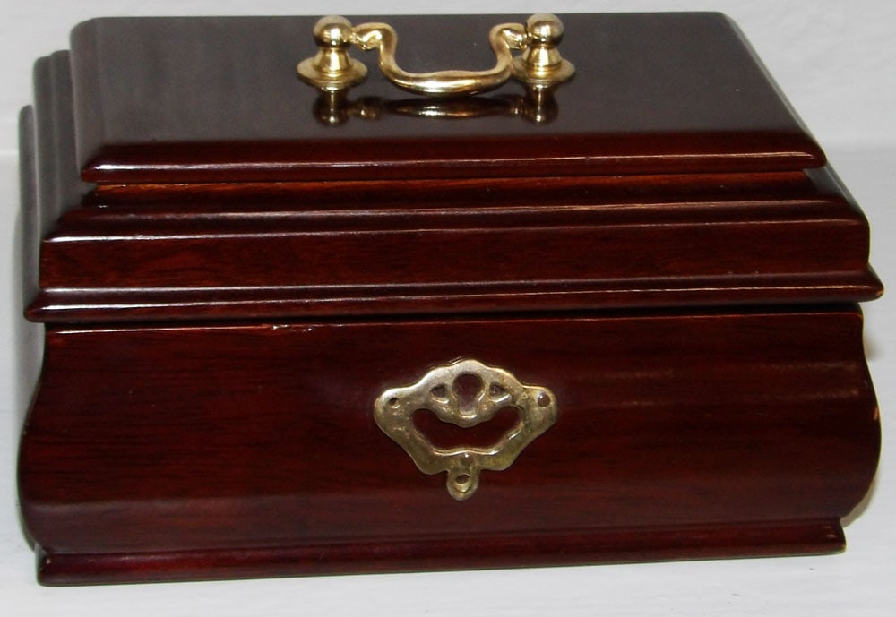 Vintage Cherry Bombay Style Rectangular Dresser Box: Vintage Cherry Bombay Style Rectangular Dresser Box . 4 1/2" H 6" W 4" D "ALL DESCRIPTIONS AND ANY CONDITION STATEMENT GIVEN BY LANGSTON AUCTION GALLERY ARE STRICTLY OPINIONS AND LANGSTON'S SHALL