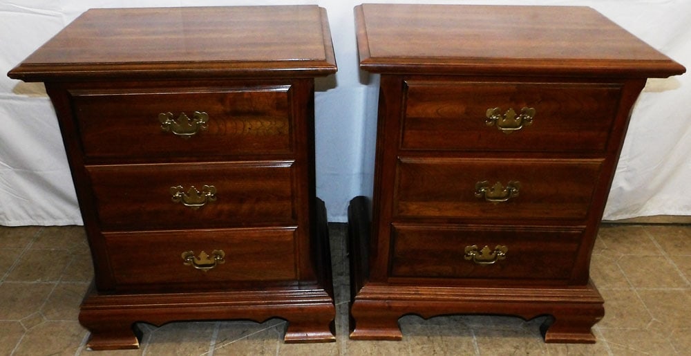 Pair of Cherry Three Drawer Night Stands: Pair of Cherry Three Drawer Night Stands . 26 1/4" H 22 3/4" W 17 1/4" D "ALL DESCRIPTIONS AND ANY CONDITION STATEMENT GIVEN BY LANGSTON AUCTION GALLERY ARE STRICTLY OPINIONS AND LANGSTON'S SHALL