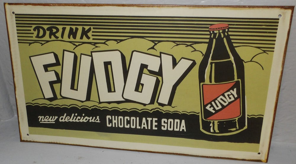 Painted Metal Sign (1 of 2)