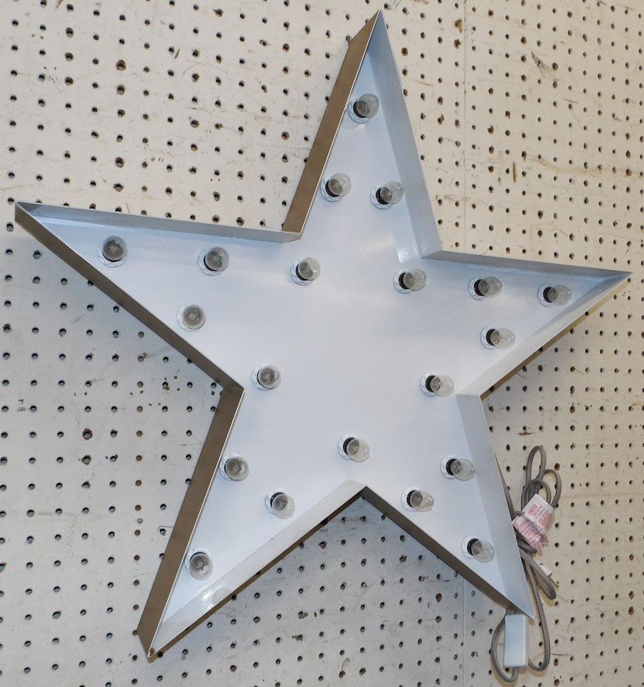 Painted Metal Electric Wall Star: Painted Metal Electric Wall Star . 27 1/2" Dia. "ALL DESCRIPTIONS AND ANY CONDITION STATEMENT GIVEN BY LANGSTON AUCTION GALLERY ARE STRICTLY OPINIONS AND LANGSTON'S SHALL HAVE NO RESPONSIBILITY FOR