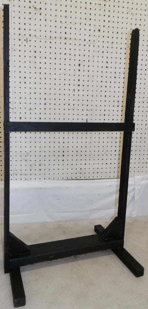 Painted Pine Quilt Rack (1 of 3)