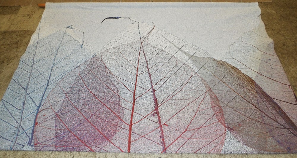 4' 8" x 5' 10" Hanging Tapestry: 4' 8" x 5' 10" Hanging Tapestry . "ALL DESCRIPTIONS AND ANY CONDITION STATEMENT GIVEN BY LANGSTON AUCTION GALLERY ARE STRICTLY OPINIONS AND LANGSTON'S SHALL HAVE NO RESPONSIBILITY FOR ERRORS OR