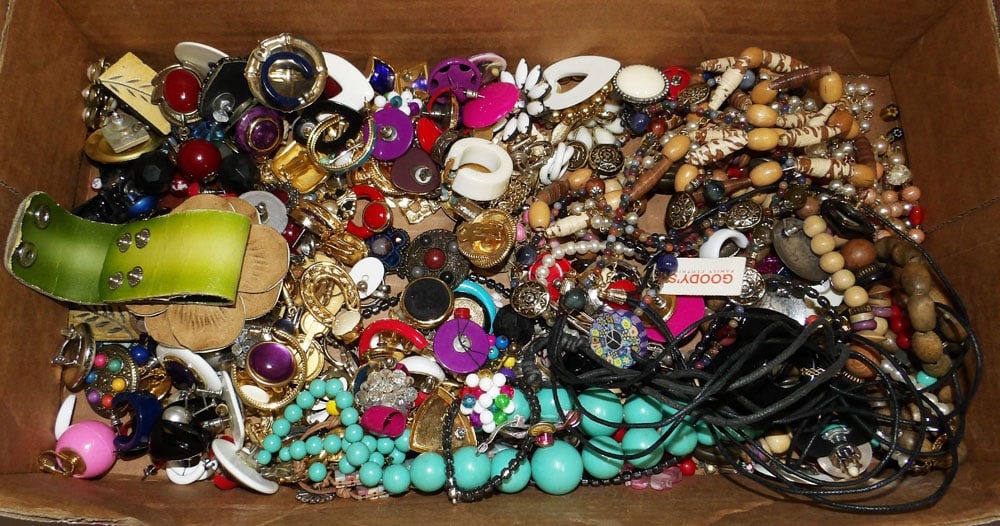Lot of Costume Jewelry (1 of 3)