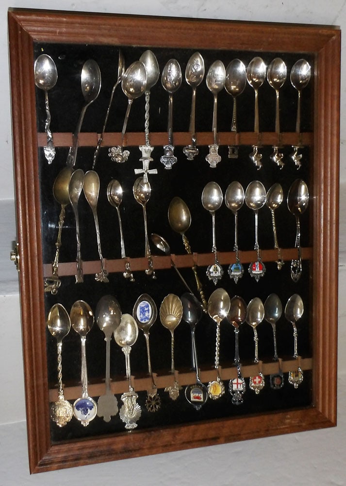 Lot of Souvenir Spoons in Enclosed Case: Lot of Souvenir Spoons in Enclosed Case. 16 1/4" x 12 3/4" "ALL DESCRIPTIONS AND ANY CONDITION STATEMENT GIVEN BY LANGSTON AUCTION GALLERY ARE STRICTLY OPINIONS AND LANGSTON'S SHALL HAVE NO RESPONSIBI
