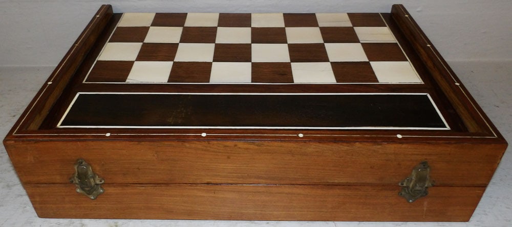 Rosewood & Bone Inlaid Game Box (1 of 5)